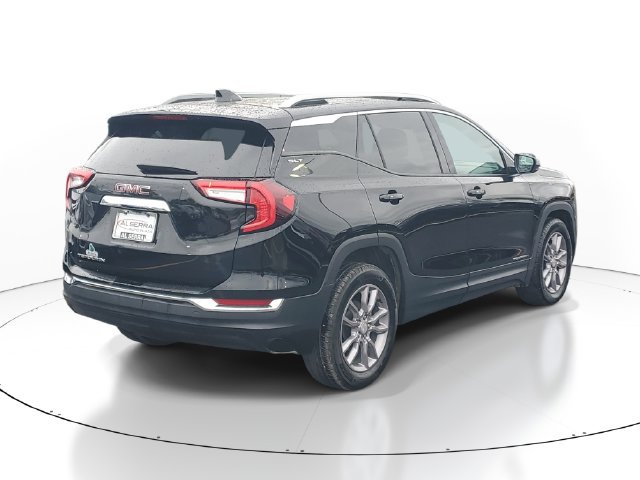 Certified 2024 GMC Terrain SLT FWD image 4