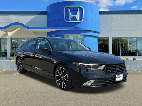New 2026 Honda Accord Touring image 1