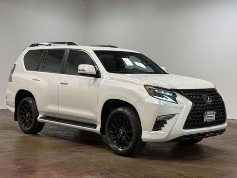 Used 2023 Lexus GX 460 image 22