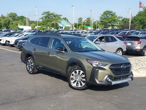 Certified 2025 Subaru Outback Limited AWD/4WD image 32