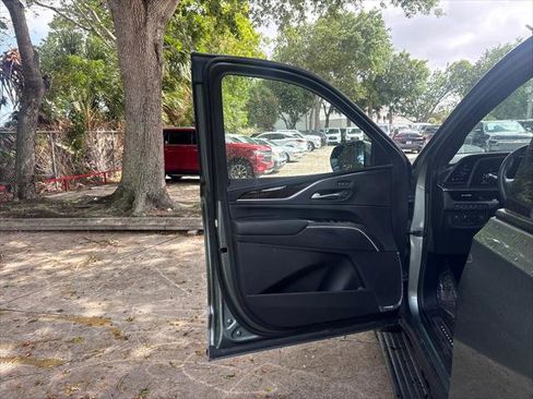 Used 2023 Cadillac Escalade Sport Platinum image 23