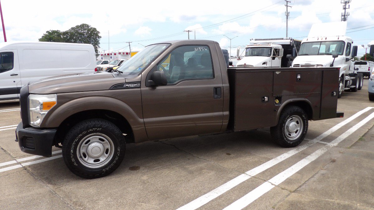 Used 2015 Ford F250 XL RWD image 5