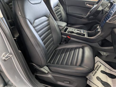 Used 2024 Ford Edge SEL image 16