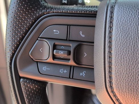 Used 2025 Toyota Tacoma SR5 RWD image 29