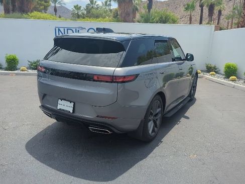 Used 2024 Land Rover Range Rover Sport Dynamic SE AWD/4WD image 5