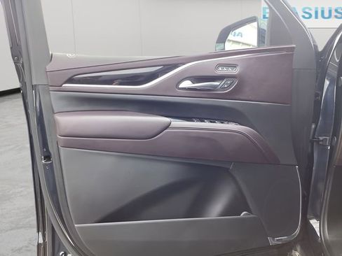 Used 2023 Cadillac Escalade ESV Sport Platinum w/ LPO, ONYX Package image 15