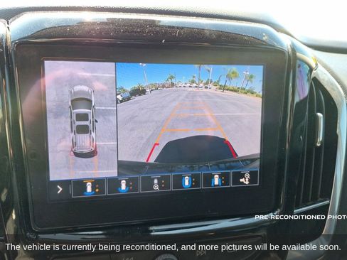 Used 2021 Chevrolet Traverse RS w/ LPO, Cargo Package FWD image 17
