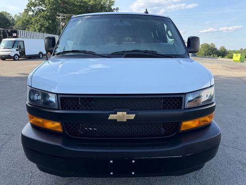 Used 2021 Chevrolet Express 2500 w/ Driver Convenience Package RWD image 8