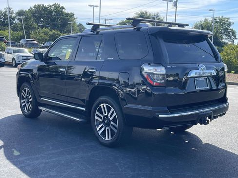 Used 2018 Toyota 4Runner Limited AWD/4WD image 5