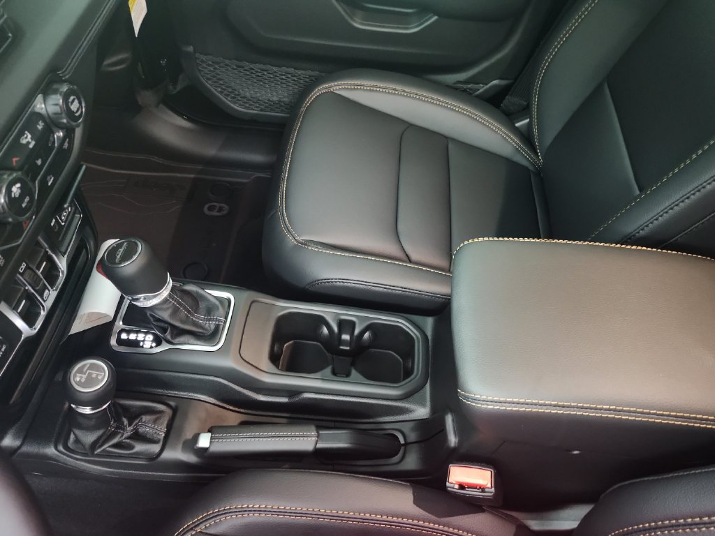 New 2026 Jeep Gladiator Sport AWD/4WD image 29