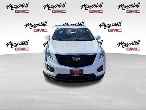 Used 2021 Cadillac XT5 Sportv AWD/4WD image 2