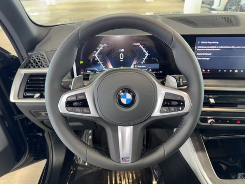 New 2026 BMW X5 sDrive40i w/ M Sport Package RWD image 16
