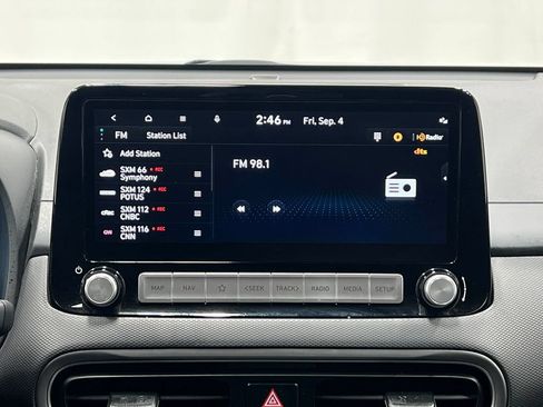 Used 2023 Hyundai Kona Limited FWD image 27