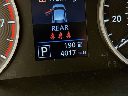 Used 2024 Nissan Sentra S image 19