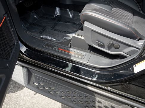 New 2026 Ford Bronco Raptor AWD/4WD image 34