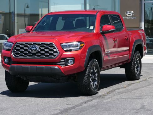 Used 2023 Toyota Tacoma TRD Off-Road RWD image 8