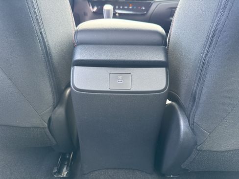 New 2027 Nissan Sentra SR FWD image 30