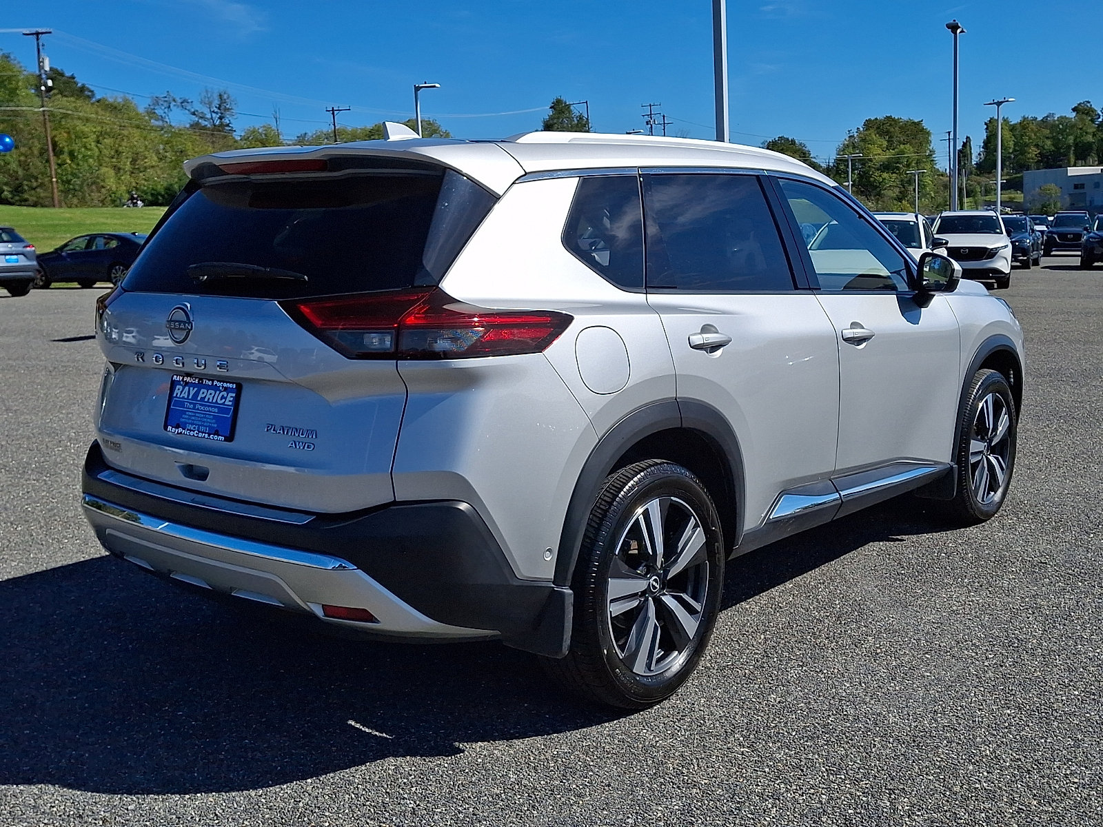 Used 2023 Nissan Rogue Platinum w/ Platinum Premium Package AWD/4WD image 7