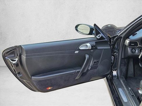 Used 2006 Porsche 911 Carrera RWD image 12