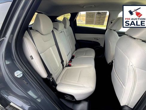 Used 2025 Hyundai Tucson SEL FWD image 26