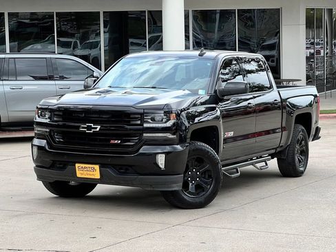 Used 2016 Chevrolet Silverado 1500 LTZ Z71 w/ LTZ Plus Package AWD/4WD image 9