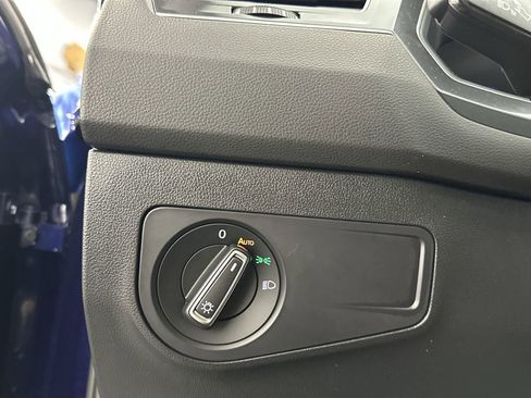 Used 2024 Volkswagen Tiguan Wolfsburg Edition image 22