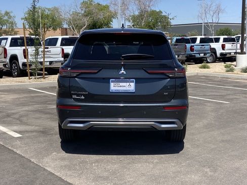 New 2026 Mitsubishi Outlander SE FWD image 5