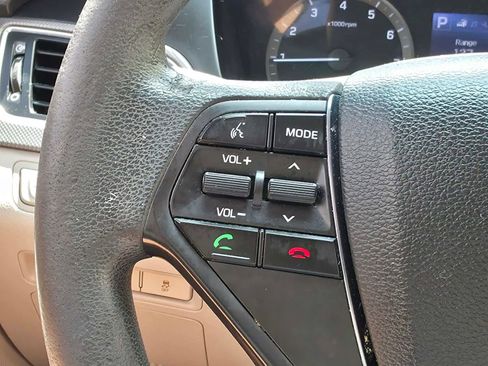 Used 2016 Hyundai Sonata SE FWD image 18