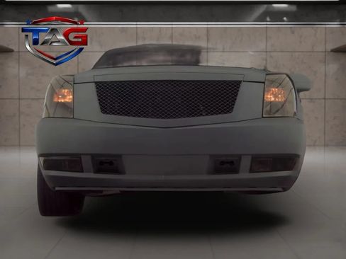 Used 2008 Cadillac Escalade AWD image 4