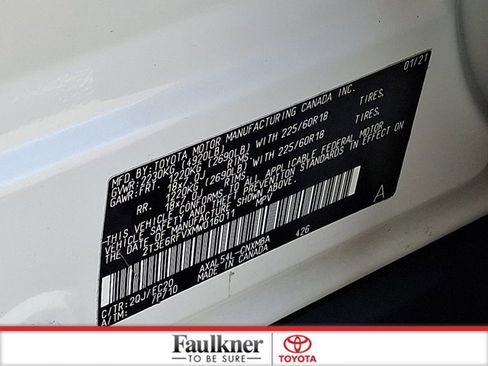 Certified 2021 Toyota RAV4 XSE AWD/4WD image 26