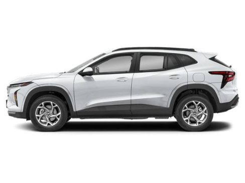 Used 2026 Chevrolet Trax RS w/ Sunroof Package FWD image 6