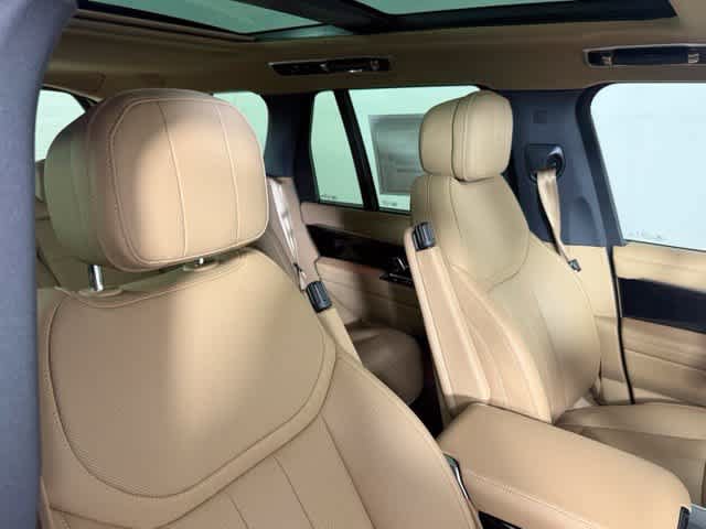 New 2026 Land Rover Range Rover SE AWD/4WD image 33