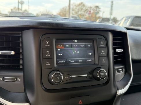 Used 2019 RAM 2500 Big Horn image 23