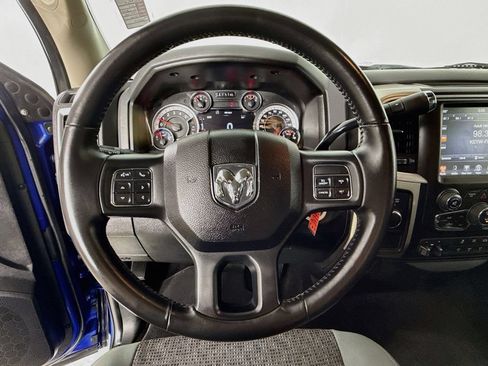Used 2017 RAM 2500 SLT w/ Luxury Group AWD/4WD image 13