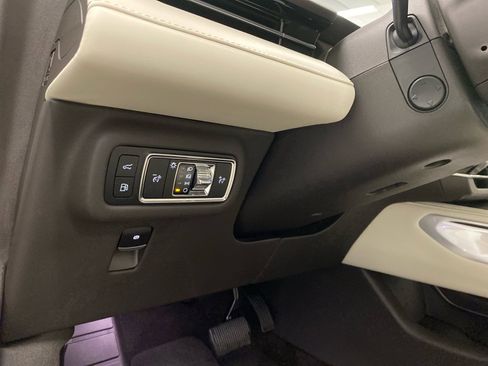 New 2026 Lincoln Nautilus Black Label AWD/4WD image 17