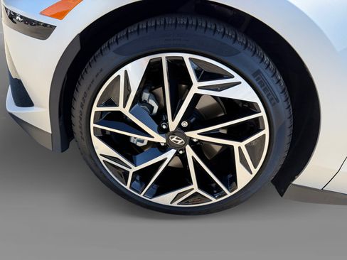 Certified 2023 Hyundai Ioniq 6 Limited w/ Cargo Package RWD image 9