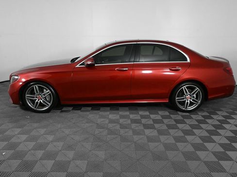 Used 2018 Mercedes-Benz E 300 image 3