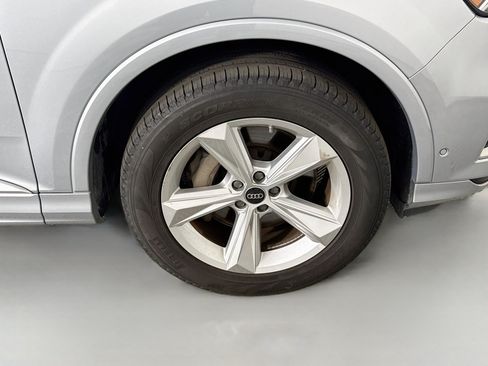 Used 2024 Audi Q7 2.0T Premium Plus AWD/4WD image 32