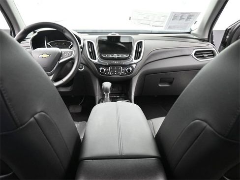 Certified 2024 Chevrolet Equinox Premier image 24