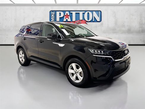 Used 2021 Kia Sorento LX FWD image 1