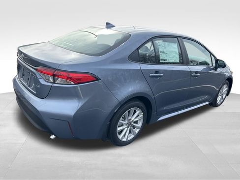 New 2026 Toyota Corolla LE image 5