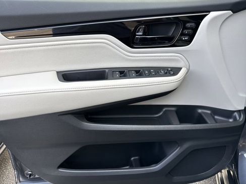 New 2026 Honda Odyssey Elite image 18