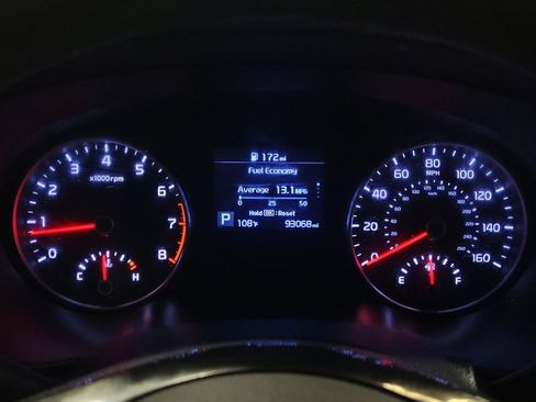 Used 2020 Kia Sportage LX FWD image 23