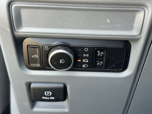 Used 2023 Ford F150 XLT RWD image 32