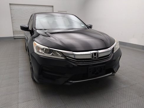 Used 2017 Honda Accord LX image 14