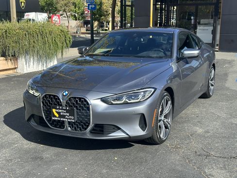 Used 2022 BMW 430i xDrive Coupe w/ Convenience Package AWD/4WD image 4