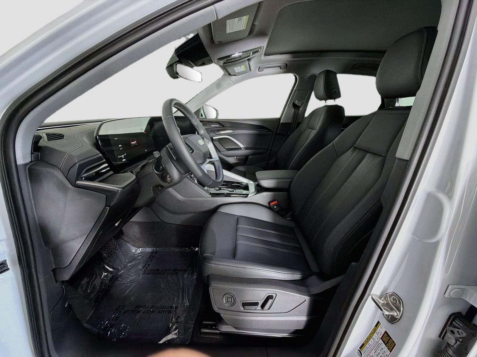 Certified 2025 Audi Q5 Premium w/ Premium Plus AWD/4WD image 21