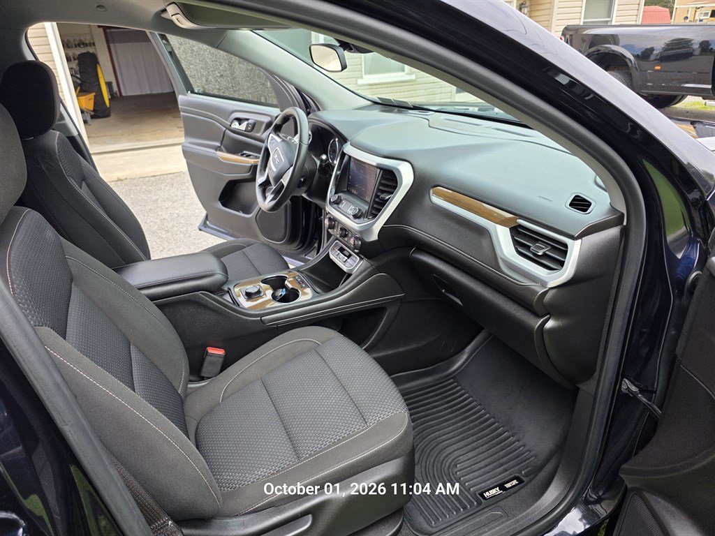 Used 2021 GMC Acadia SLE w/ Elevation Edition AWD/4WD image 12