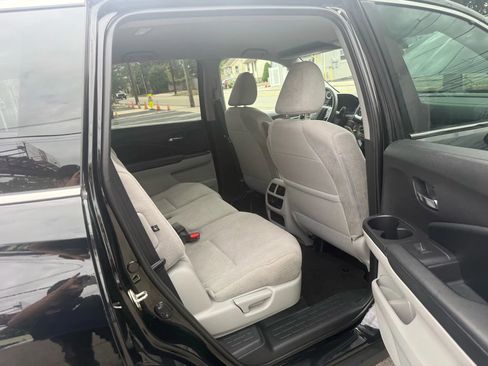 Used 2019 Honda Pilot LX image 14