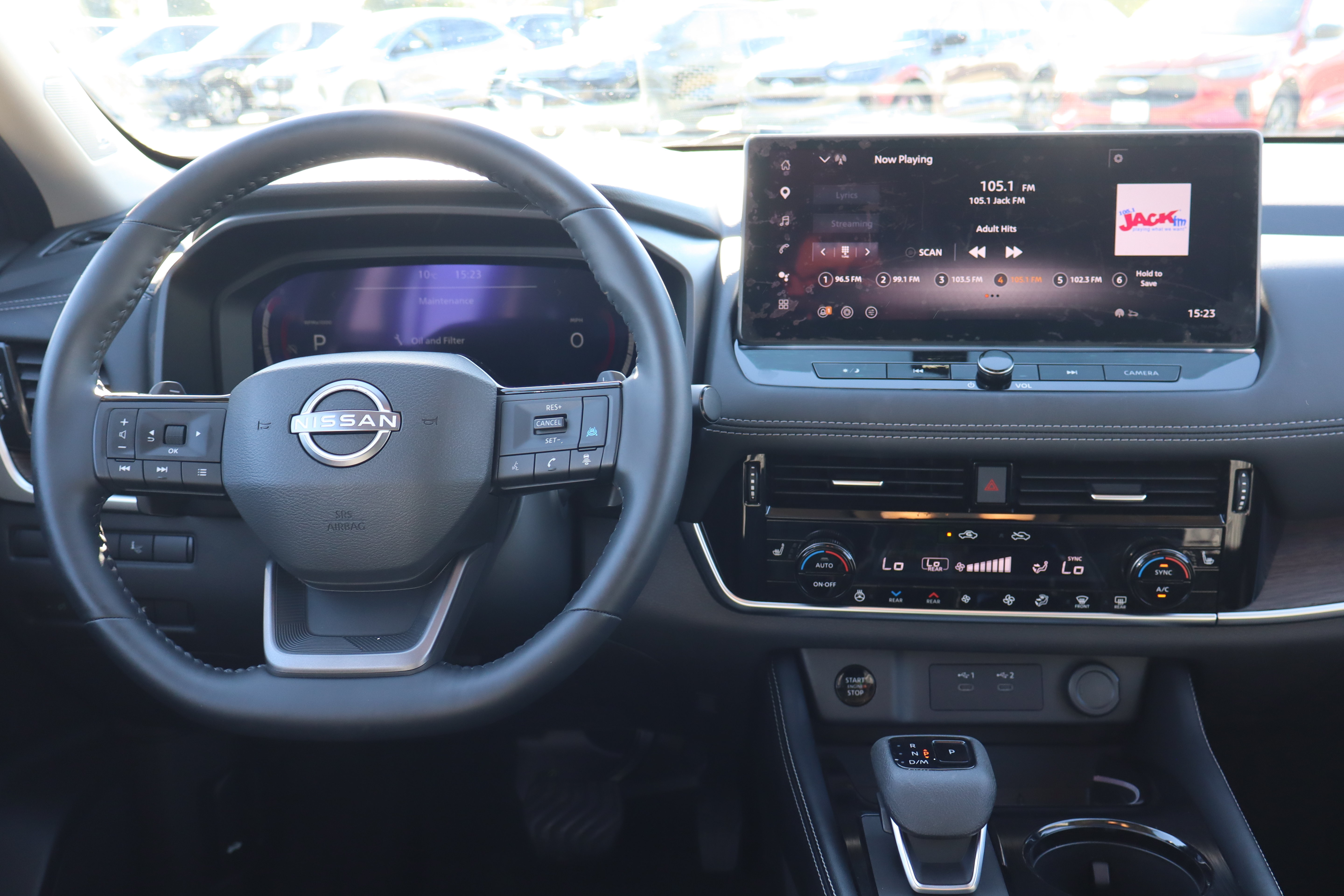 Used 2026 Nissan Rogue Platinum w/ Platinum Premium Package AWD/4WD image 14